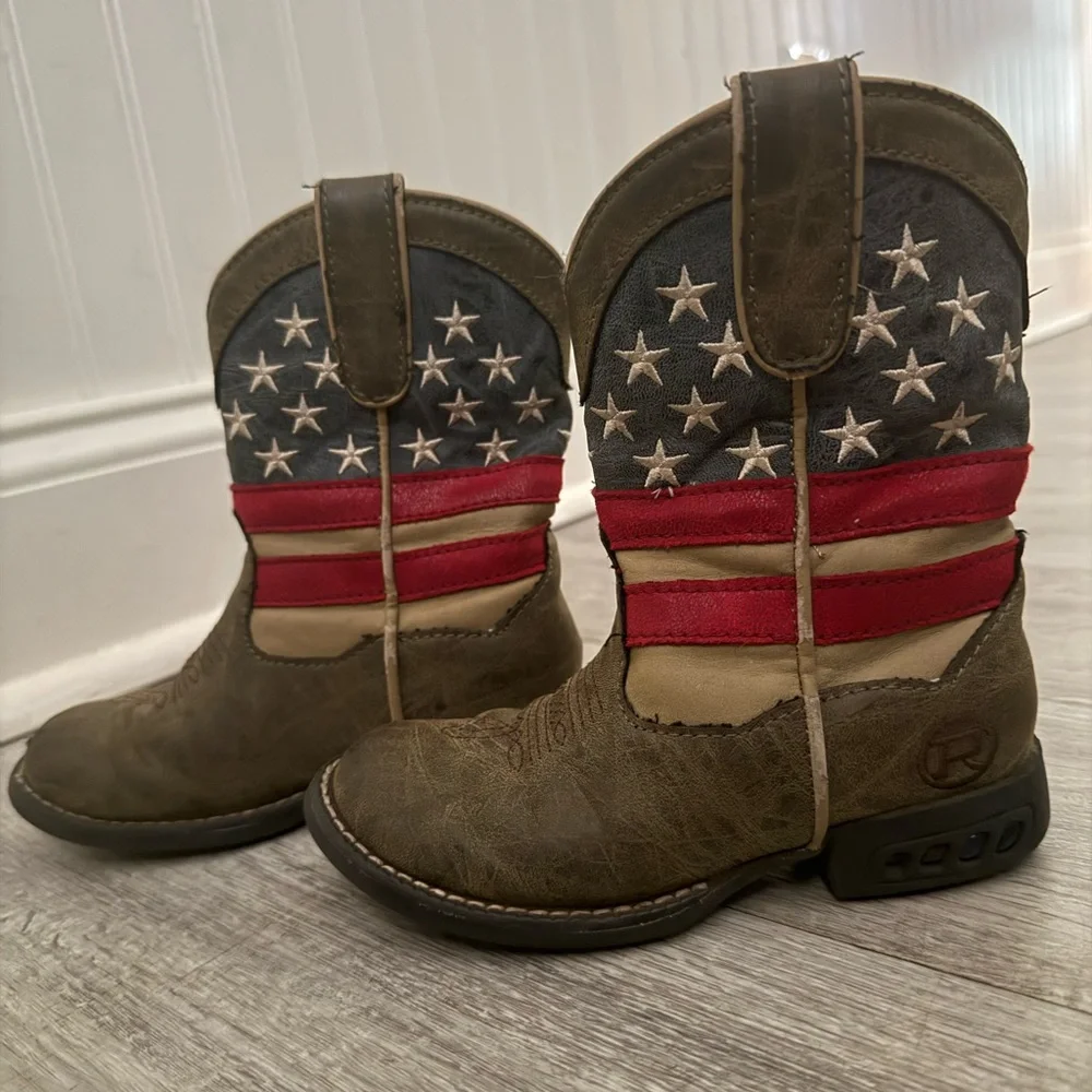 Roper Kids Western Boots Brown with Red, White & Blue Flag Accent